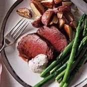 Beef Tenderloin with Horseradish-Chive Sauce (Cooking Light)
